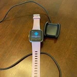 Fitbit Versa Lite